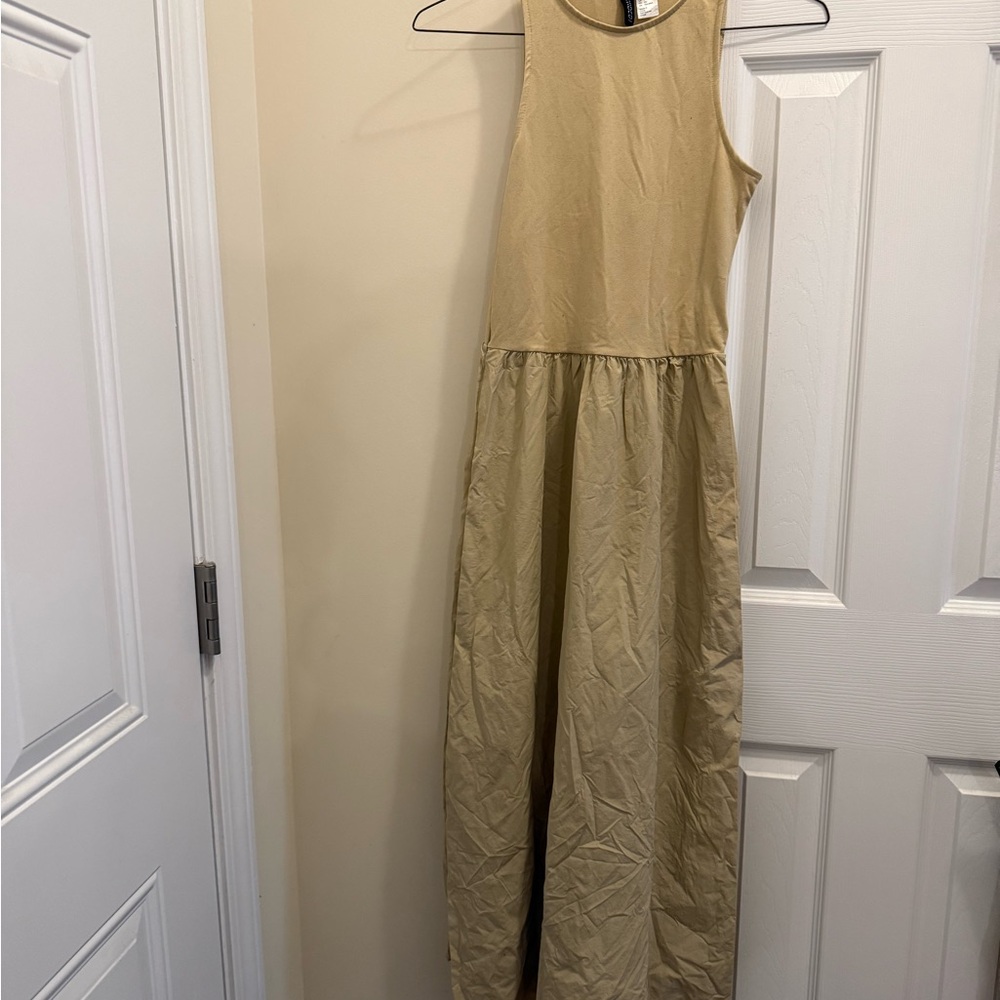 Beige Sleeveless Maxi Dress